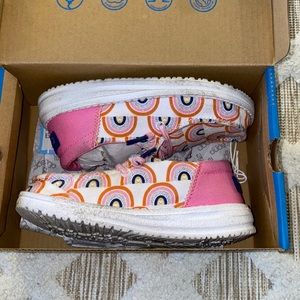 Hey Dudes size toddler K9